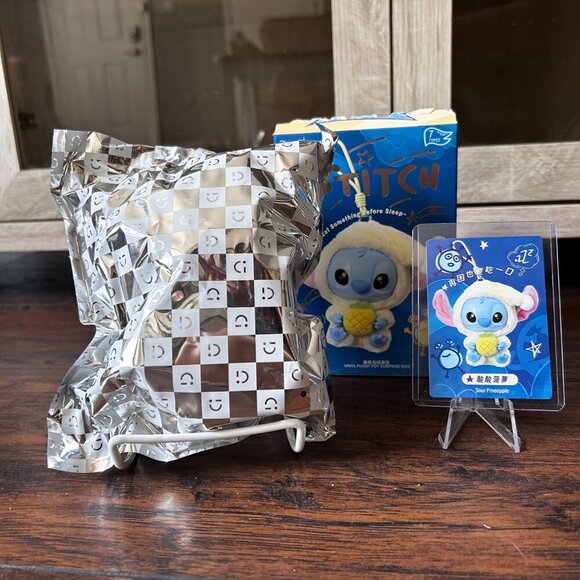 SOUR PINEAPPLE- Stitch- Disney Miniso AUTHENTIC - Picture 1 of 6